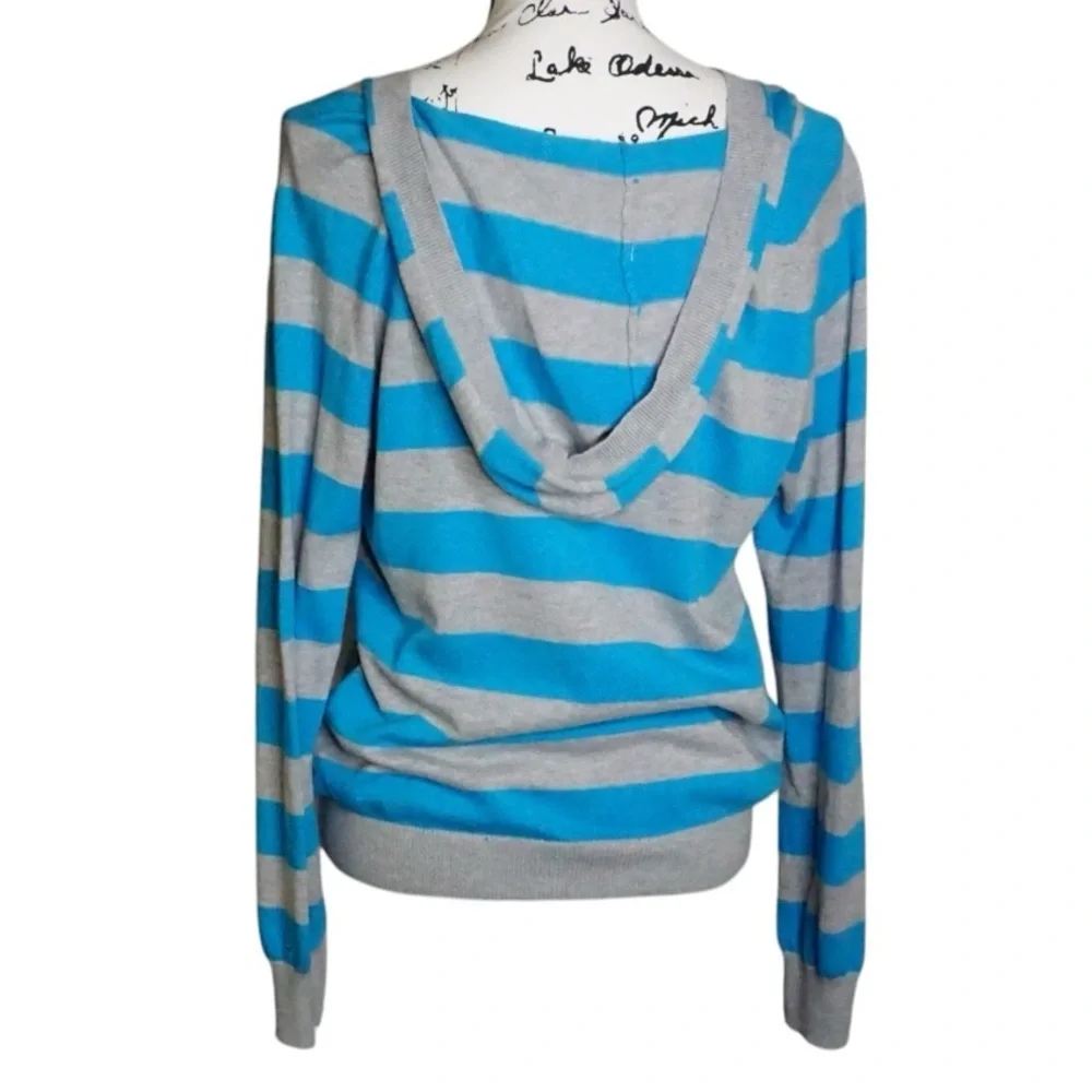 Tommy Hilfiger Gray & Blue Striped V-Neck Hooded Long Sleeve Pullover, Large - Picture 6 of 7